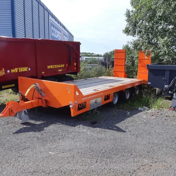 SISU B3 MASKINTRALLE 3 AKSLER 22T NYTTELAST